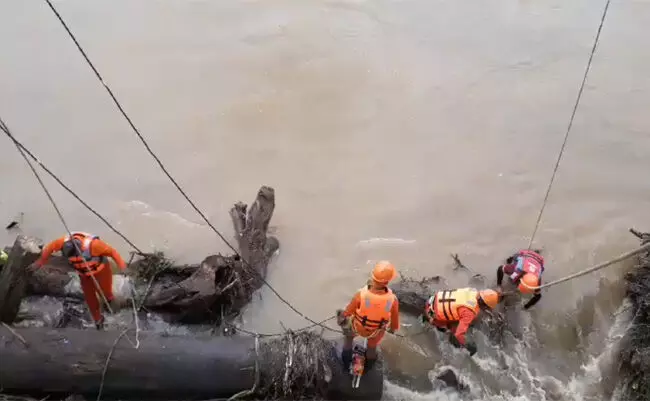 ಕೇರಳದಲ್ಲಿ ಭಾರೀ ಮಳೆ; ವ್ಯಾಪಕ ಹಾನಿ
