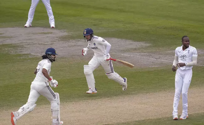 4ನೇ ಟೆಸ್ಟ್: ಇಂಗ್ಲೆಂಡ್ 669 ರನ್‌ ಗೆ ಆಲೌಟ್