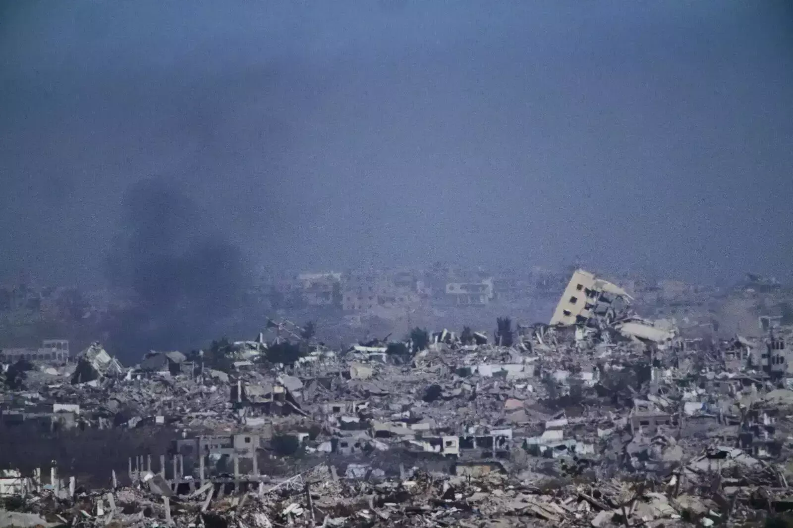 ಗಾಝಾ: ಇಸ್ರೇಲ್ ದಾಳಿಯಲ್ಲಿ 28 ಮಂದಿ ಮೃತ್ಯು ಗಾಝಾ: ಇಸ್ರೇಲ್ ದಾಳಿಯಲ್ಲಿ 28 ಮಂದಿ ಮೃತ್ಯು