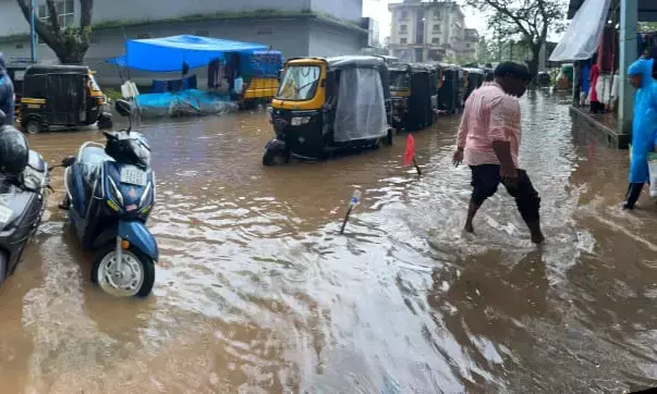ಮಳೆಯಿಂದ ಜಲಾವೃತವಾದ ಕುಂದಾಪುರದ ಶನಿವಾರ ಸಂತೆ!