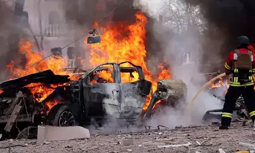 ಉಕ್ರೇನ್: ರಶ್ಯದ ವೈಮಾನಿಕ ದಾಳಿಯಲ್ಲಿ ಮೂವರು ಮೃತ್ಯು