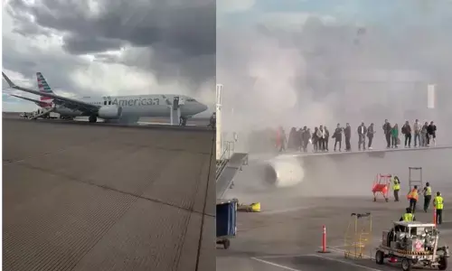 ಟೇಕ್ ಆಫ್‌ಗೆ ಕೆಲವೇ ಕ್ಷಣ ಮುನ್ನ ಅಮೆರಿಕನ್ ಏರ್‌ಲೈನ್ಸ್ ವಿಮಾನದಲ್ಲಿ ಬೆಂಕಿ : ಪ್ರಯಾಣಿಕರ ಸ್ಥಳಾಂತರ