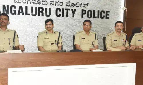 ದ.ಕ. ಜಿಲ್ಲೆಯಲ್ಲಿ ಮರಳು ಮಾಫಿಯಾಕ್ಕೆ ಕಡಿವಾಣ: ಎಸ್ಪಿ, ಕಮಿಷನರ್ ಭರವಸೆ