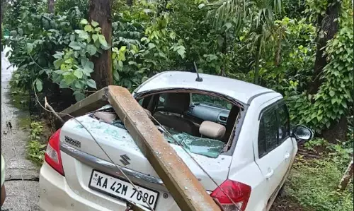 ಕೊಡಗಿನಲ್ಲಿ ಮುಂದುವರಿದ ಗಾಳಿ ಮಳೆ : ಹಲವೆಡೆ ವಿದ್ಯುತ್ ಕಂಬ, ಮರ, ಮನೆ ಬಿದ್ದು ಹಾನಿ