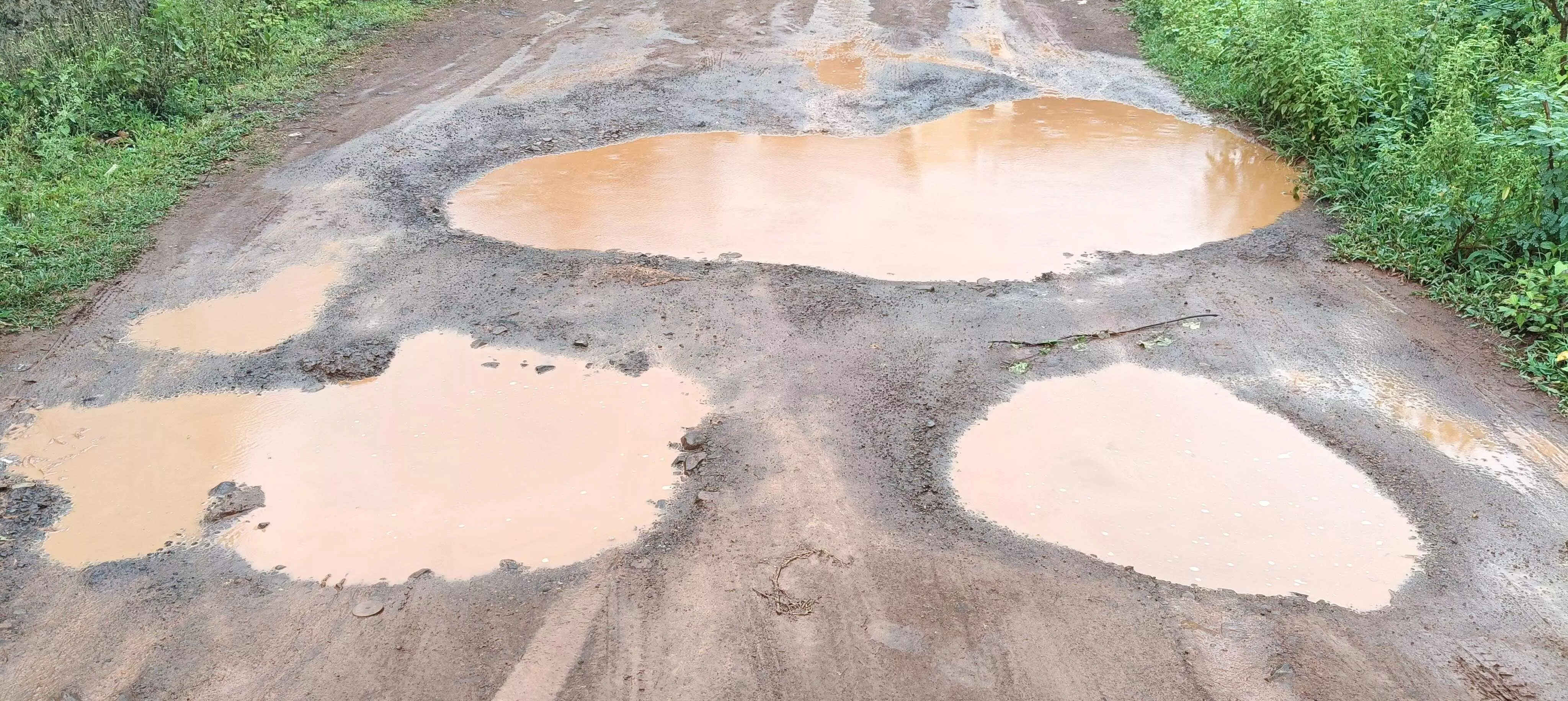 ಸಾಯಿ ನಗರ ಬಡಾವಣೆಗಿಲ್ಲ ಸಮರ್ಪಕ ರಸ್ತೆ: ಸಾರ್ವಜನಿಕರಿಗೆ ಸಂಕಷ್ಟ