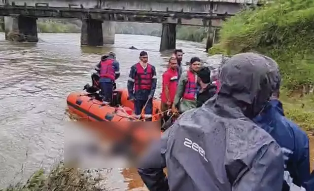 ಚಿಕ್ಕಮಗಳೂರು | ವಾಹನದೊಂದಿಗೆ ಚಾಲಕ ನದಿಯಲ್ಲಿ ಕೊಚ್ಚಿ ಹೋಗಿದ್ದ ಪ್ರಕರಣ: 5 ದಿನಗಳ ಬಳಿಕ ಯುವಕನ ಮೃತದೇಹ ಪತ್ತೆ