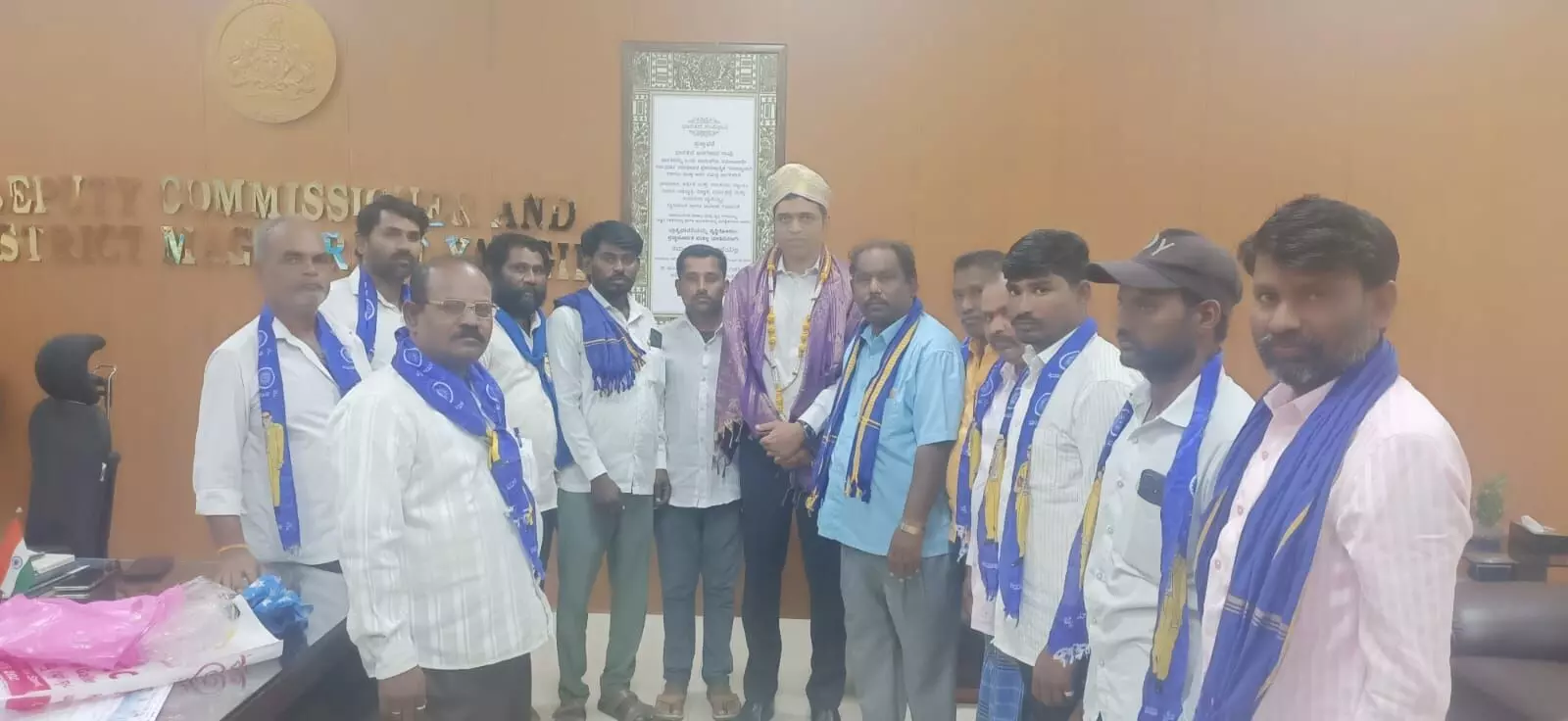 ಯಾದಗಿರಿ | ಕದಸಂಸ ಭೀಮವಾದ ಸಂಘಟನೆ ವತಿಯಿಂದ ನೂತನ ಜಿಲ್ಲಾಧಿಕಾರಿಗಳಿಗೆ ಸನ್ಮಾನ