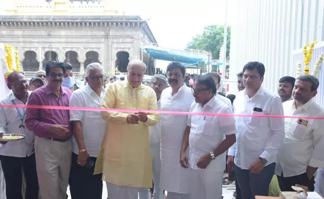 ಕಲಬುರಗಿ | ಶರಣಬಸವೇಶ್ವರ ದೇವಸ್ಥಾನದ ಆವರಣದಲ್ಲಿ ಉಚಿತ ಆರೋಗ್ಯ ಸಮುದಾಯ ಕೇಂದ್ರ ಉದ್ಘಾಟನೆ ಕಲಬುರಗಿ | ಶರಣಬಸವೇಶ್ವರ ದೇವಸ್ಥಾನದ ಆವರಣದಲ್ಲಿ ಉಚಿತ ಆರೋಗ್ಯ ಸಮುದಾಯ ಕೇಂದ್ರ ಉದ್ಘಾಟನೆ