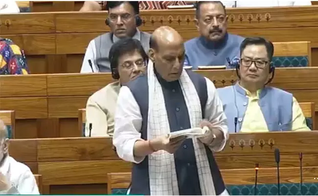 ಆಪರೇಷನ್ ಸಿಂಧೂರ ಕುರಿತು ಚರ್ಚೆ | ನಾವು ಎಷ್ಟು ಶತ್ರುವಿಮಾನಗಳನ್ನು ಹೊಡೆದುರುಳಿಸಿದ್ದೇವೆ ಎಂದು ಪ್ರತಿಪಕ್ಷ ಎಂದಿಗೂ ಕೇಳಲಿಲ್ಲ: ರಾಜನಾಥ್‌ ಸಿಂಗ್ ವಾಗ್ದಾಳಿ