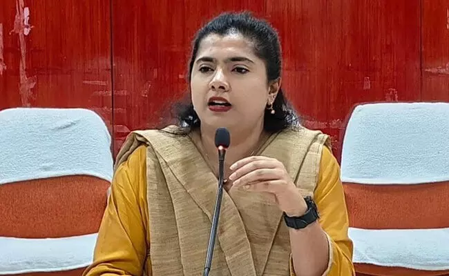 ಕಲಬುರಗಿ | ನಾಡ ಕಚೇರಿ ಸೇವೆಯಲ್ಲಿ ರಾಜ್ಯದಲ್ಲಿಯೇ ಕಲಬುರಗಿಗೆ ಮೂರನೇ ಸ್ಥಾನ ಕಲಬುರಗಿ | ನಾಡ ಕಚೇರಿ ಸೇವೆಯಲ್ಲಿ ರಾಜ್ಯದಲ್ಲಿಯೇ ಕಲಬುರಗಿಗೆ ಮೂರನೇ ಸ್ಥಾನ