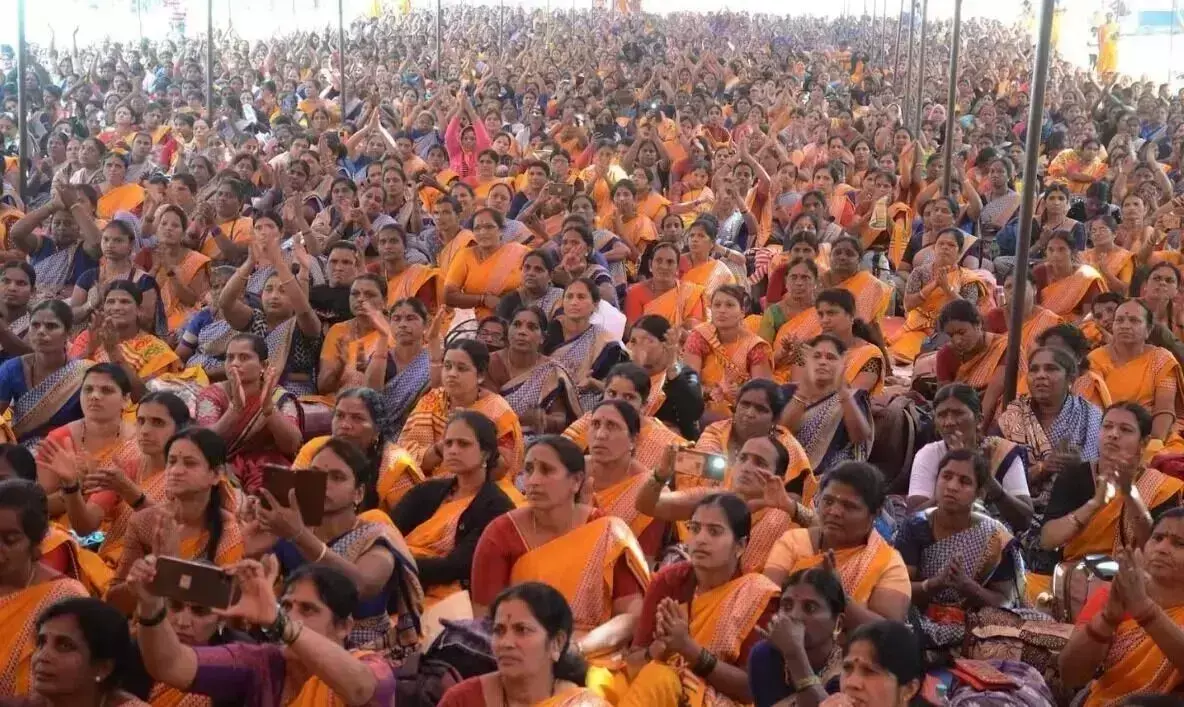 ಎಫ್‌ಆರ್‌ಎಸ್ ಪ್ರಗತಿ ಸಾಧಿಸದ ಅಂಗನವಾಡಿ ಕಾರ್ಯಕರ್ತೆಯರಿಗೆ ನೋಟಿಸ್: ಆರೋಪ