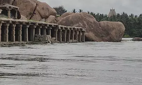 ಹೊಸಪೇಟೆ | ಟಿಬಿ ಡ್ಯಾಮ್ ನಿಂದ ಅಪಾರ ಪ್ರಮಾಣದ ನೀರು ಬಿಡುಗಡೆ