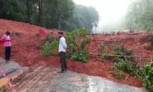 ಉಪ್ಪಿನಂಗಡಿ: ಮಣ್ಣಗುಂಡಿಯಲ್ಲಿ ಮತ್ತೆ ಹೆದ್ದಾರಿಗೆ ಗುಡ್ಡ ಕುಸಿತ