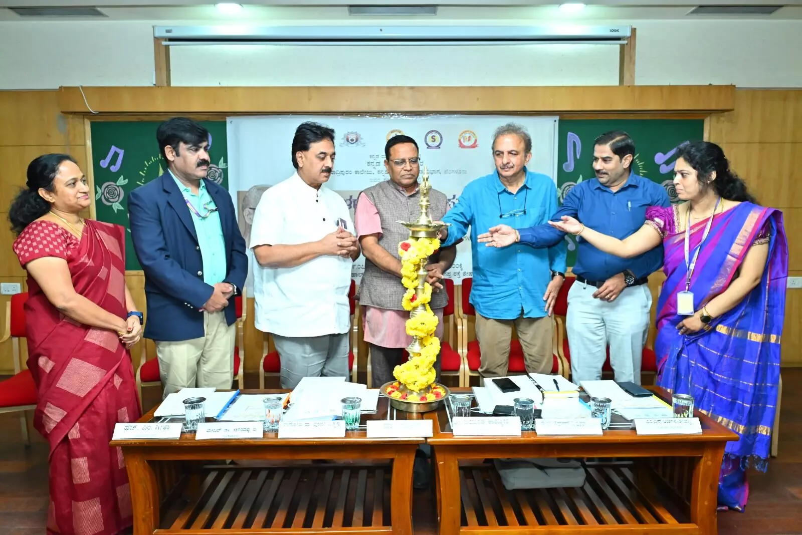 ಬದುಕಿನ ಪರೀಕ್ಷೆ ಎದುರಿಸಲು ಸಾಹಿತ್ಯವೇ ಸಾಧನ: ಜಯಂತ ಕಾಯ್ಕಿಣಿ