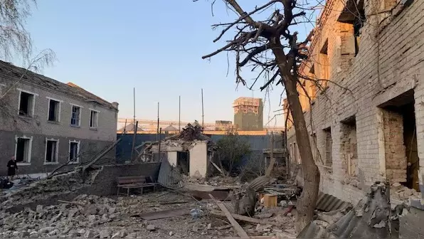 ಉಕ್ರೇನ್ ನ ಜೈಲಿನ ಮೇಲೆ ರಶ್ಯದ ಕ್ಷಿಪಣಿ ದಾಳಿ: 17 ಕೈದಿಗಳ ಮೃತ್ಯು ಉಕ್ರೇನ್ ನ ಜೈಲಿನ ಮೇಲೆ ರಶ್ಯದ ಕ್ಷಿಪಣಿ ದಾಳಿ: 17 ಕೈದಿಗಳ ಮೃತ್ಯು