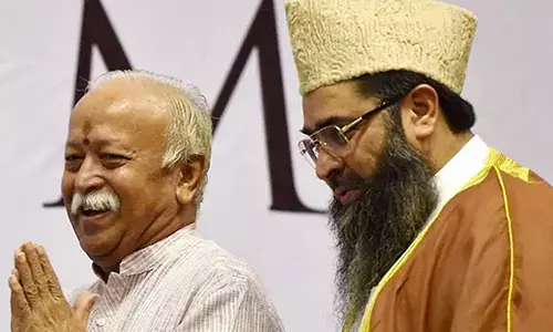 ಲಕ್ಷಾಂತರ ಜನರ ಮೇಲೆ ದಬ್ಬಾಳಿಕೆ ನಡೆಸುತ್ತಿರುವ ವ್ಯವಸ್ಥೆಗೆ ನೈತಿಕ ಮುಸುಕಾಗಿ ಇಲ್ಯಾಸಿಯಂತಹವರನ್ನು ಬಳಸಿಕೊಳ್ಳುವ ಆರೆಸ್ಸೆಸ್‌ನ ಸಂವಾದ ಸಭೆ ಎಂಬ ಕಪಟ ನಾಟಕ