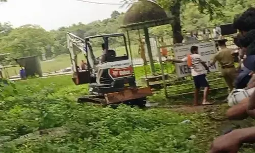 ಧರ್ಮಸ್ಥಳ ಪ್ರಕರಣ: ಜೆಸಿಬಿ ಉಪಯೋಗಿಸಿ ಕಾರ್ಯಾಚರಣೆ