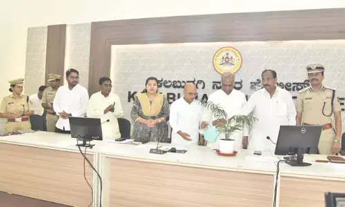 ಅಕ್ರಮ ಚಟುವಟಿಕೆಗಳನ್ನು ಕಟ್ಟುನಿಟ್ಟಾಗಿ ನಿಗ್ರಹಿಸಿ: ಸಚಿವ ಪ್ರಿಯಾಂಕ್ ಖರ್ಗೆ ಸೂಚನೆ