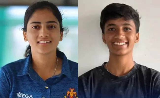 ʼಮಹಾರಾಣಿ ಟ್ರೋಫಿʼಯ ಬೆಂಗಳೂರು ತಂಡಕ್ಕೆ ಬೀದರ್ನ ಇಬ್ಬರು ಆಯ್ಕೆ ʼಮಹಾರಾಣಿ ಟ್ರೋಫಿʼಯ ಬೆಂಗಳೂರು ತಂಡಕ್ಕೆ ಬೀದರ್ನ ಇಬ್ಬರು ಆಯ್ಕೆ