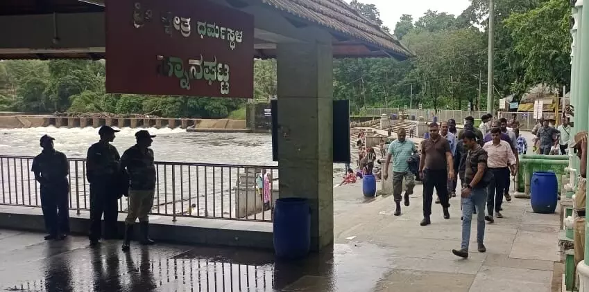 ಧರ್ಮಸ್ಥಳ ದೂರು ಪ್ರಕರಣ | ಸಾಕ್ಷಿಯು ಗುರುತಿಸಿದ ಮೊದಲ ಸ್ಥಳದಲ್ಲಿ ಮಣ್ಣಿನ ಅಭಿವೃದ್ಧಿ ಕೆಲಸ ನಡೆದಿದೆ: ಸುಜಾತಾ ಭಟ್ ಪರ ವಕೀಲರ ಹೇಳಿಕೆ ಧರ್ಮಸ್ಥಳ ದೂರು ಪ್ರಕರಣ | ಸಾಕ್ಷಿಯು ಗುರುತಿಸಿದ ಮೊದಲ ಸ್ಥಳದಲ್ಲಿ ಮಣ್ಣಿನ ಅಭಿವೃದ್ಧಿ ಕೆಲಸ ನಡೆದಿದೆ: ಸುಜಾತಾ ಭಟ್ ಪರ ವಕೀಲರ ಹೇಳಿಕೆ