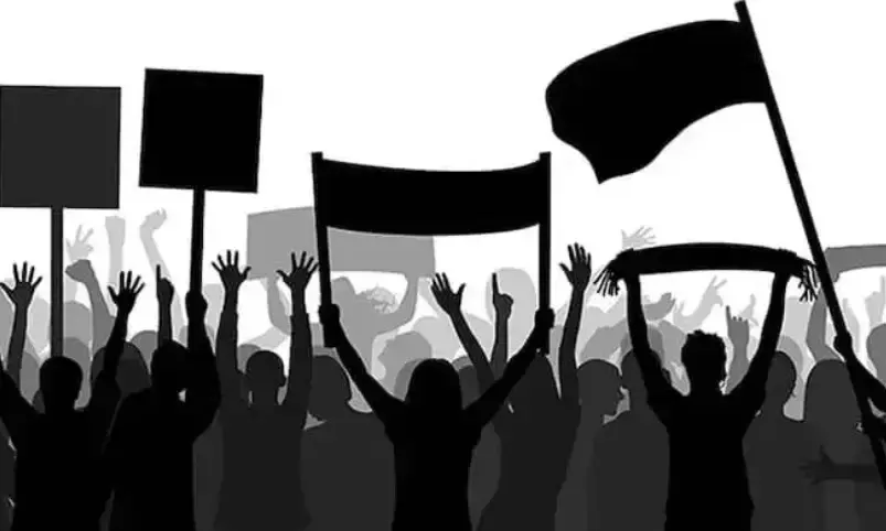 38 ತಿಂಗಳ ಬಾಕಿ ಹಣ ನೀಡುವುದು ಸೇರಿ ವಿವಿಧ ಬೇಡಿಕೆಗಳ ಈಡೇರಿಕೆಗೆ ಆಗ್ರಹಿಸಿ ಸಾರಿಗೆ ನೌಕರರಿಂದ ಉಪವಾಸ ಸತ್ಯಾಗ್ರಹ