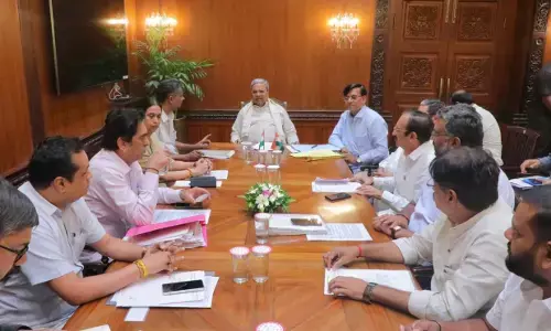 ‘ಸ್ಥಳೀಯ ಕಾಮಗಾರಿ ಪೂರ್ಣಗೊಳಿಸಲು ಅಧಿಕಾರಿಗಳಿಗೆ ಚುರುಕುಮುಟ್ಟಿಸಿ’ : ಸಚಿವರು, ಶಾಸಕರಿಗೆ ಸಿಎಂ ಸಿದ್ದರಾಮಯ್ಯ ಸೂಚನೆ