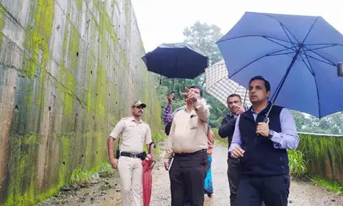 ಮಡಿಕೇರಿ ಸಮೀಪ ಹೆದ್ದಾರಿ ತಡೆಗೋಡೆಯಲ್ಲಿ ಬಿರುಕು : ನಿವಾಸಿಗಳ ಸ್ಥಳಾಂತರ