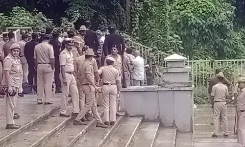 ಧರ್ಮಸ್ಥಳ ದೂರು| ಗ್ರಾ.ಪಂ.ಉಪಾಧ್ಯಕ್ಷ ಶ್ರೀನಿವಾಸ್ ರಾವ್‌ರನ್ನು ತಕ್ಷಣ ಬಂಧಿಸಿ: ಎಸ್‌ಐಟಿ ಅಧಿಕಾರಿಗಳಿಗೆ ಸುಜಾತ ಭಟ್ ಪರ ವಕೀಲರ ಆಗ್ರಹ