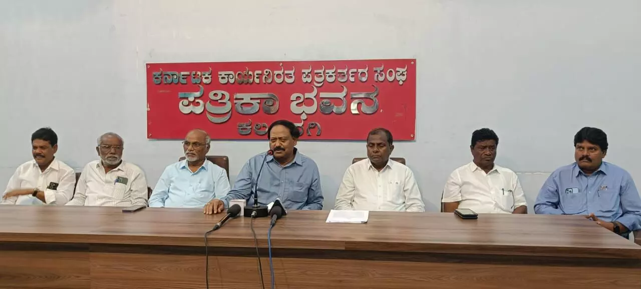 ಕಲಬುರಗಿ | ದಲಿತ ವಿದ್ಯಾರ್ಥಿನಿಯ ಆತ್ಮಹತ್ಯೆ ಪ್ರಕರಣ ಉನ್ನತಮಟ್ಟದ ತನಿಖೆಗೆ ದಸಂಸ ಆಗ್ರಹ