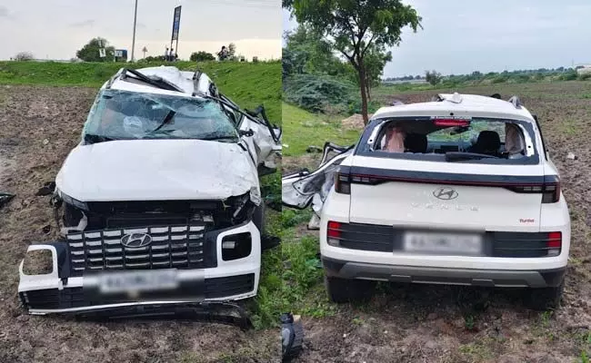 ರಾಯಚೂರು | ಕಾರು ಪಲ್ಟಿಯಾಗಿ ಉಡುಪಿ ಮೂಲದ ಮಹಿಳೆ ಮೃತ್ಯು, ಐವರಿಗೆ ಗಾಯ ರಾಯಚೂರು | ಕಾರು ಪಲ್ಟಿಯಾಗಿ ಉಡುಪಿ ಮೂಲದ ಮಹಿಳೆ ಮೃತ್ಯು, ಐವರಿಗೆ ಗಾಯ