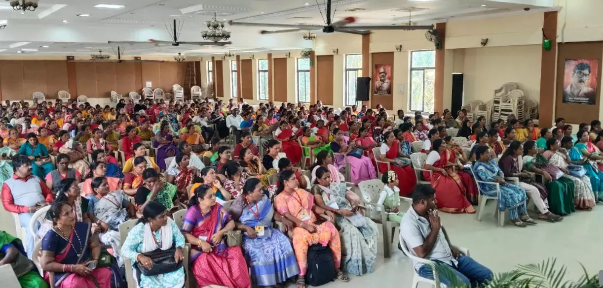 ಲೈಂಗಿಕ ದೌರ್ಜನ್ಯದ ವಿರುದ್ಧ ಆಂತರಿಕ ದೂರು ಸಮಿತಿ ರಚಿಸಲು ಒತ್ತಾಯ : ದುಡಿಯುವ ಮಹಿಳೆಯರ 9ನೇ ರಾಜ್ಯ ಸಮಾವೇಶದಲ್ಲಿ ನಿರ್ಣಯ