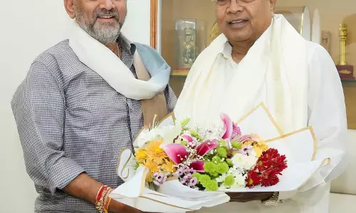 ಕರ್ನಾಟಕದ ಕಲ್ಯಾಣಕ್ಕಾಗಿ ನಮ್ಮ ಕೈ ಹೀಗೆ ಜೊತೆಯಾಗಿರಲಿದೆ: ಸಿದ್ದರಾಮಯ್ಯರಿಗೆ ಜನ್ಮದಿನದ ಶುಭಾಶಯ ಕೋರಿದ ಡಿಕೆಶಿ