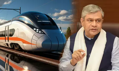 ಮುಂಬೈ-ಅಹ್ಮದಾಬಾದ್ ಬುಲೆಟ್ ರೈಲು ಸೇವೆ ಶೀಘ್ರ ಆರಂಭ:‌ ರೈಲ್ವೆ ಸಚಿವ ಅಶ್ವಿನಿ ವೈಷ್ಣವ್