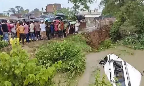 ಉತ್ತರ ಪ್ರದೇಶ | ಗೊಂಡಾದಲ್ಲಿ ಭೀಕರ ರಸ್ತೆ ಅಪಘಾತ: ಕಾರು ಕಾಲುವೆಗೆ ಉರುಳಿ 11 ಮಂದಿ ಮೃತ್ಯು