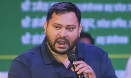 ಎರಡು ಮತದಾರರ ಗುರುತಿನ ಚೀಟಿ ಹೊಂದಿರುವುದಕ್ಕೆ ತೇಜಸ್ವಿ ಯಾದವ್‌ ಗೆ ಚುನಾವಣಾ ಆಯೋಗದಿಂದ ನೋಟಿಸ್