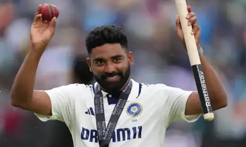 ಭಾರತಕ್ಕೆ ಅಸಾಮಾನ್ಯ ಗೆಲುವು ತಂದುಕೊಟ್ಟು ಭಾವುಕರಾದ ಸಿರಾಜ್