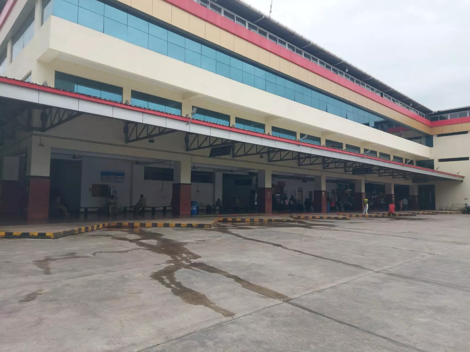 ಸಾರಿಗೆ ನೌಕರರ ಮುಷ್ಕರ: ಉಡುಪಿ ಜಿಲ್ಲೆಯಲ್ಲಿ ನೀರಸ ಪ್ರತಿಕ್ರಿಯೆ