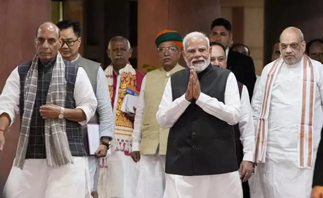 ‌ʼಆಪರೇಷನ್ ಸಿಂಧೂರ್ʼ, ʼಮಹಾದೇವ್ʼ ಕಾರ್ಯಾಚರಣೆಗಾಗಿ ಪ್ರಧಾನಿ ಮೋದಿ, ಸಶಸ್ತ್ರ ಪಡೆಗಳನ್ನು ಅಭಿನಂದಿಸಿ ಎನ್‌ಡಿಎ ನಿರ್ಣಯ ‌