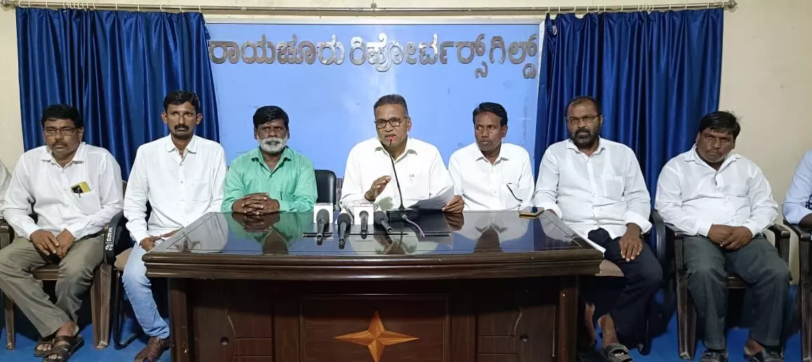 ರಾಯಚೂರು | ಆ.7ರಂದು ನಡೆಯುವ ಸಚಿವ ಸಂಪುಟದಲ್ಲಿ ಒಳಮೀಸಲಾತಿ ಜಾರಿಗೆ ತೀರ್ಮಾನ ಕೈಗೊಳ್ಳಲಿ: ಎಸ್.ಮಾರೆಪ್ಪ ರಾಯಚೂರು | ಆ.7ರಂದು ನಡೆಯುವ ಸಚಿವ ಸಂಪುಟದಲ್ಲಿ ಒಳಮೀಸಲಾತಿ ಜಾರಿಗೆ ತೀರ್ಮಾನ ಕೈಗೊಳ್ಳಲಿ: ಎಸ್.ಮಾರೆಪ್ಪ