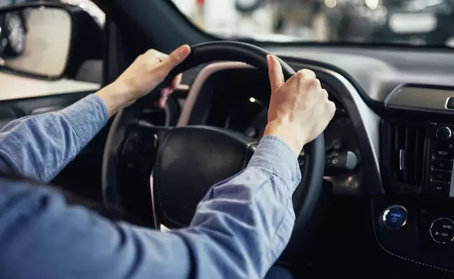 ಲಂಡನ್ | ಡಬ್ಲಿನ್ ನಲ್ಲಿ ಭಾರತೀಯ ಮೂಲದ ಟ್ಯಾಕ್ಸಿ ಚಾಲಕನ ಮೇಲೆ ಹಲ್ಲೆ: ನಿನ್ನ ಸ್ವದೇಶಕ್ಕೆ ಮರಳಿ ಹೋಗು ಎಂದ ದಾಳಿಕೋರರು ಲಂಡನ್ | ಡಬ್ಲಿನ್ ನಲ್ಲಿ ಭಾರತೀಯ ಮೂಲದ ಟ್ಯಾಕ್ಸಿ ಚಾಲಕನ ಮೇಲೆ ಹಲ್ಲೆ: ನಿನ್ನ ಸ್ವದೇಶಕ್ಕೆ ಮರಳಿ ಹೋಗು ಎಂದ ದಾಳಿಕೋರರು