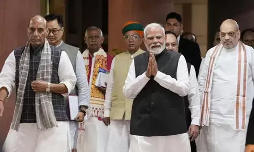 ‌ʼಆಪರೇಷನ್ ಸಿಂಧೂರ್ʼ, ʼಮಹಾದೇವ್ʼ ಕಾರ್ಯಾಚರಣೆಗಾಗಿ ಪ್ರಧಾನಿ ಮೋದಿ, ಸಶಸ್ತ್ರ ಪಡೆಗಳನ್ನು ಅಭಿನಂದಿಸಿ ಎನ್‌ಡಿಎ ನಿರ್ಣಯ ‌