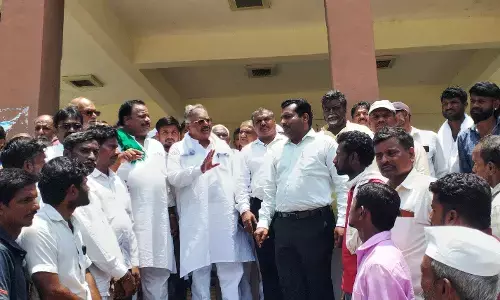 ಆಳಂದ| ಕಳಪೆ ಸೋಯಾಬಿನ್ ಬೀಜ ವಿತರಣೆ ಆರೋಪ: ಪರಿಹಾರಕ್ಕೆ ರೈತರಿಂದ ಒತ್ತಾಯ