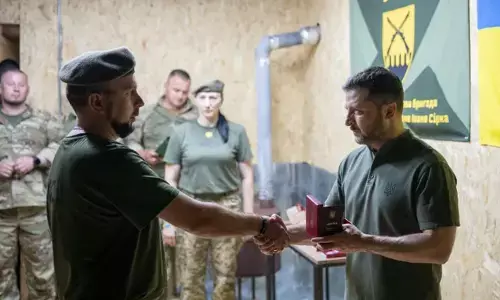 ರಶ್ಯದ ಪರ ಚೀನಾ, ಪಾಕ್ ಬಾಡಿಗೆ ಸಿಪಾಯಿಗಳ ಹೋರಾಟ: ಝೆಲೆನ್ಸ್ಕಿ