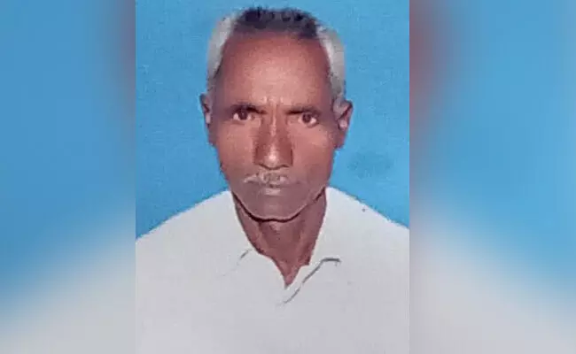 ಕಲಬುರಗಿ| ಸಾಲಬಾಧೆ ತಾಳಲಾರದೆ ರೈತ ಆತ್ಮಹತ್ಯೆ ಕಲಬುರಗಿ| ಸಾಲಬಾಧೆ ತಾಳಲಾರದೆ ರೈತ ಆತ್ಮಹತ್ಯೆ