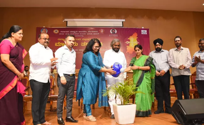 ಬೀದರ್ | ಸುಳ್ಳು ಸುದ್ದಿಗಳು ಸಮಾಜಕ್ಕೆ ಕಂಟಕವಾಗಿರುತ್ತದೆ : ಸಚಿವ ಈಶ್ವರ್ ಖಂಡ್ರೆ