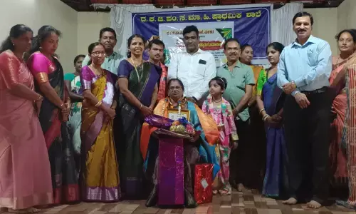 ಕಾವೂರು: ಕುಂಜತ್ತಬೈಲ್ ಸರ್ಕಾರಿ ಶಾ‌ಲಾ‌ ಮುಖ್ಯ ಶಿಕ್ಷಕಿ ನೇತ್ರಾವತಿಗೆ ಬೀಳ್ಕೊಡುಗೆ