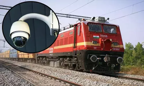 11,000ಕ್ಕೂ ಅಧಿಕ ರೈಲು ಬೋಗಿಗಳಲ್ಲಿ ಕ್ಯಾಮೆರಾಗಳ ಅಳವಡಿಕೆ: ಅಶ್ವಿನಿ ವೈಷ್ಣವ್‌