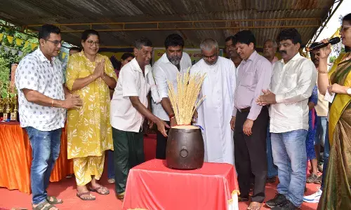 ಮಂಗಳೂರು: ಕೆಸರು ಗದ್ದೆಯಲ್ಲಿ ಆಟೋಟ ಸ್ಪರ್ಧೆ