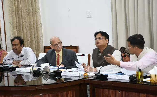 ಕಲಬುರಗಿ| ತಲಾ ಆದಾಯ ಹೆಚ್ಚಳಕ್ಕೆ ದೂರದೃಷ್ಟಿ ಯೋಜನೆ ರೂಪಿಸಿ: ಪ್ರೊ.ಎಂ.ಗೋವಿಂದರಾವ್‌