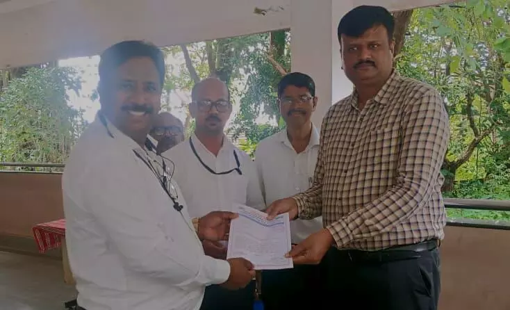 ಶಾಲಾ ಕ್ರೀಡಾಕೂಟದಲ್ಲಿನ ಅನ್ಯಾಯ ಸರಿಪಡಿಸುವಂತೆ ಆಗ್ರಹಿಸಿ ಮನವಿ